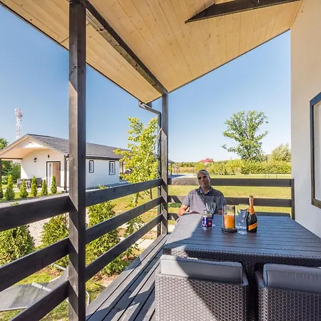 Uzenabow Holiday home Wicie (West Pomeranian)
